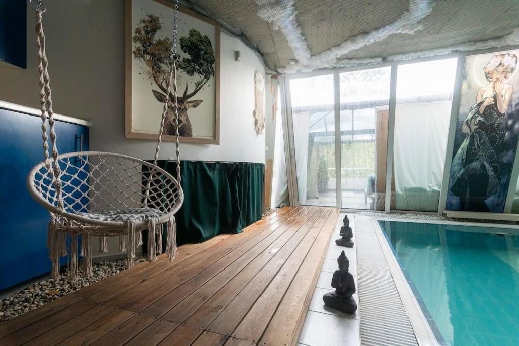 Unique Apartment With Private Pool, Cinema, Spa Prague Luaran gambar